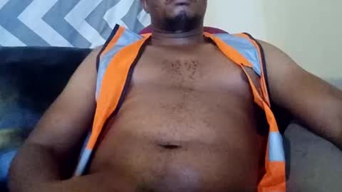 Snapshot of dentzo chatting on 12-02-24, 09:35 mastER blACK online show from 12-02-24, 09:35