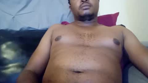 Snapshot of dentzo chatting on 12-17-24, 10:12 mastER blACK online show from 12-17-24, 10:12