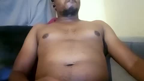 Snapshot of dentzo chatting on 01-26-25, 10:02 mastER blACK online show from 01-26-25, 10:02