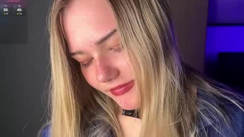 Luna online show from 04-19-26, 05:23