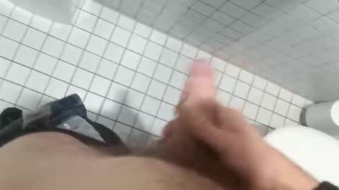 der_wanderer12 online show from 11-05-25, 12:49