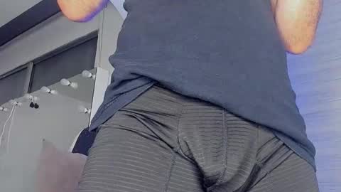 dereckhardd online show from 03-03-26, 01:23