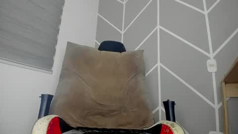 dereckhardd online show from 07-02-26, 11:22