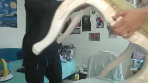 Snapshot of derek_44 chatting on 02-18-26, 01:18 derek_44 online show from 02-18-26, 01:18