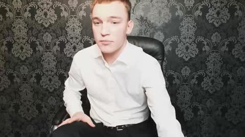 Derek online show from 10-28-25, 12:30