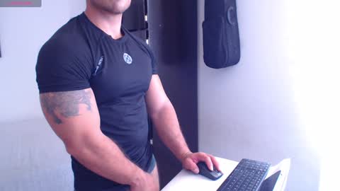 Derek online show from 12-01-24, 04:29