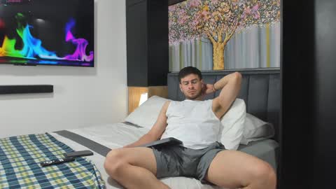 Derek Hussain online show from 01-22-25, 01:53