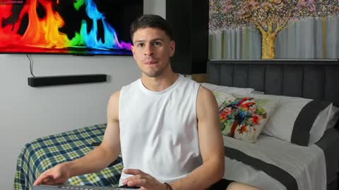 Derek Hussain online show from 01-24-25, 08:54