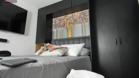 Derek Hussain online show from 02-27-25, 09:58