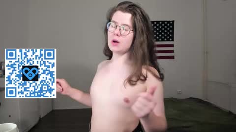 Derek online show from 11-05-25, 02:17