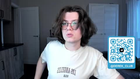 Derek online show from 04-25-26, 04:26