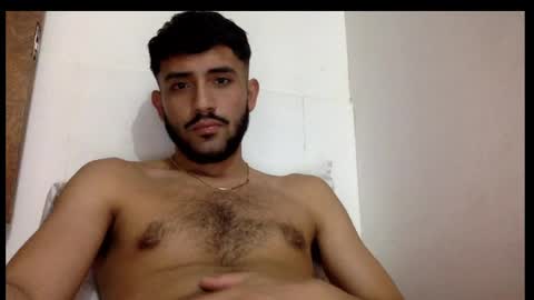 Snapshot of derek_smiith chatting on 01-26-25, 10:45 Derek smiith online show from 01-26-25, 10:45