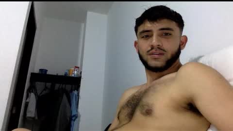 Snapshot of derek_smiith chatting on 11-23-25, 06:46 Derek smiith online show from 11-23-25, 06:46