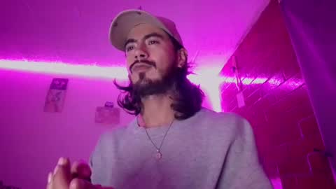 Derek  smit online show from 07-25-26, 05:05