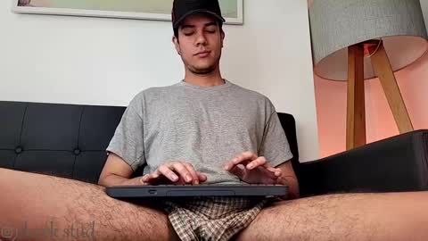 Derek independent model  online show from 03-08-25, 04:39