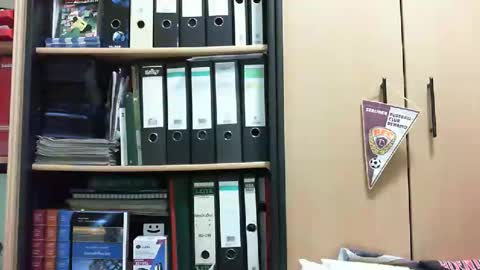 Snapshot of derkleineliebling chatting on 12-13-24, 02:27 derkleineliebling online show from 12-13-24, 02:27