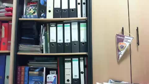 Snapshot of derkleineliebling chatting on 01-01-25, 02:31 derkleineliebling online show from 01-01-25, 02:31