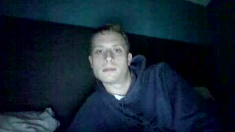 Snapshot of derokkes chatting on 12-13-24, 12:28 derokkes online show from 12-13-24, 12:28