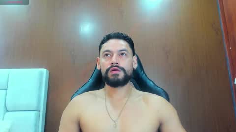 DerryBigger CM online show from 11-06-25, 02:07