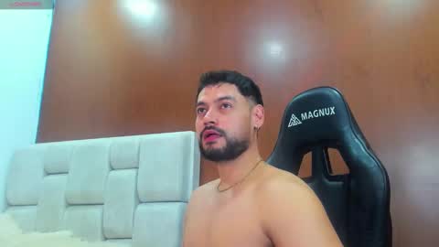 DerryBigger CM online show from 02-17-26, 09:54