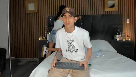 Snapshot of derrymeyers chatting on 10-20-25, 03:51 derrymeyers online show from 10-20-25, 03:51