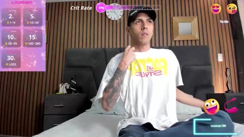 Snapshot of derrymeyers chatting on 10-22-25, 04:13 derrymeyers online show from 10-22-25, 04:13