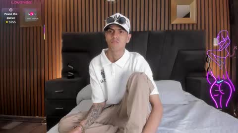 Snapshot of derrymeyers chatting on 12-01-25, 04:50 derrymeyers online show from 12-01-25, 04:50