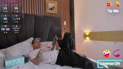 Snapshot of derrymeyers chatting on 12-02-25, 04:07 derrymeyers online show from 12-02-25, 04:07