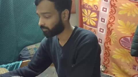 desi_boy799417 online show from 01-12-26, 07:24