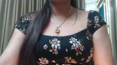 Maisa online show from 12-21-24, 04:14