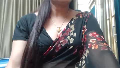 Maisa online show from 01-13-25, 08:04