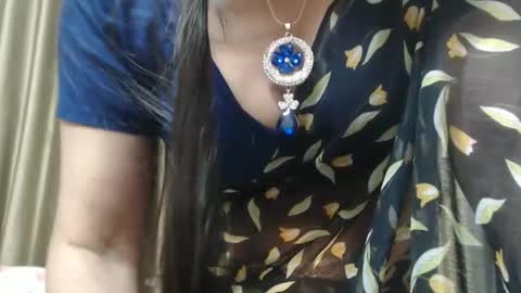 Maisa online show from 01-22-25, 03:29