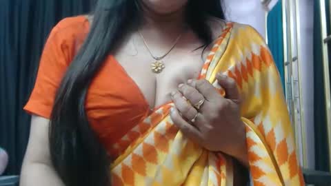 Maisa online show from 10-18-25, 05:35