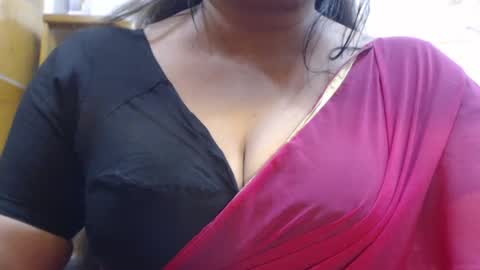 Maisa online show from 06-16-26, 05:59