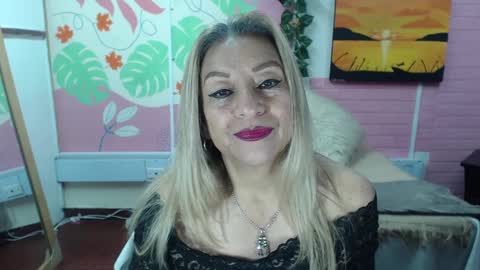 VALERIA online show from 02-17-25, 04:37