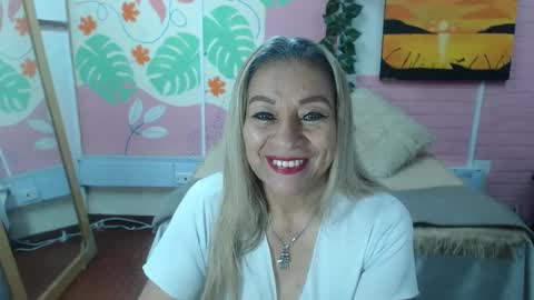 VALERIA online show from 10-15-25, 03:45