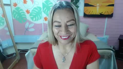 VALERIA online show from 10-29-25, 04:42