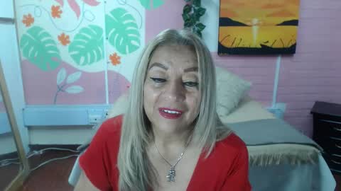 VALERIA online show from 11-27-25, 04:31