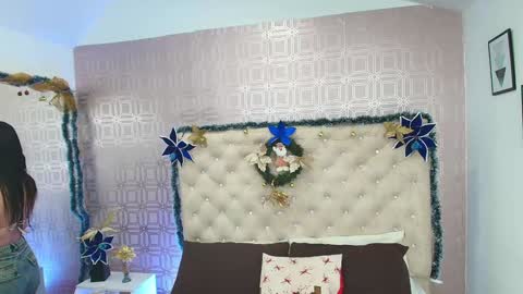 Snapshot of desire_sara chatting on 01-10-25, 12:26 Sara Desire online show from 01-10-25, 12:26