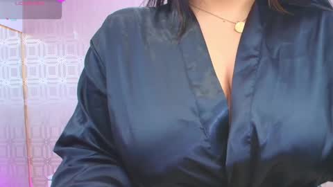 Snapshot of desire_sara chatting on 02-27-25, 12:34 Sara Desire online show from 02-27-25, 12:34