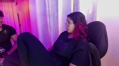 TORI AND MR. BEAR online show from 04-27-26, 06:17