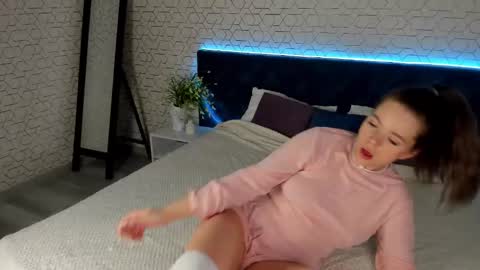 Gill online show from 02-12-26, 01:22