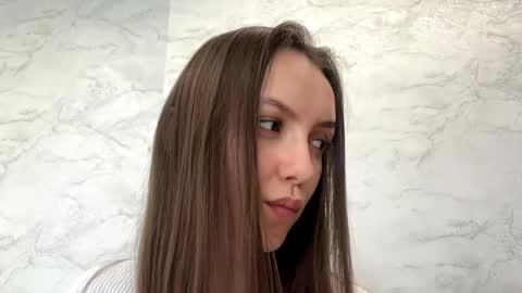 Snapshot of desirewingard chatting on 04-23-26, 09:30 Ksenia online show from 04-23-26, 09:30