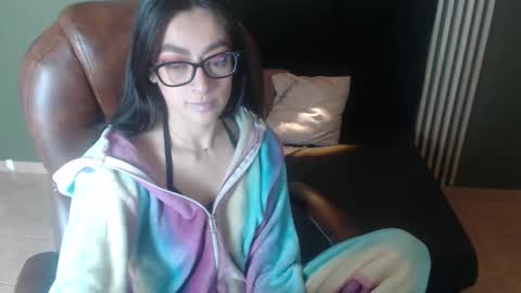 Desiring Angel online show from 12-18-24, 10:30