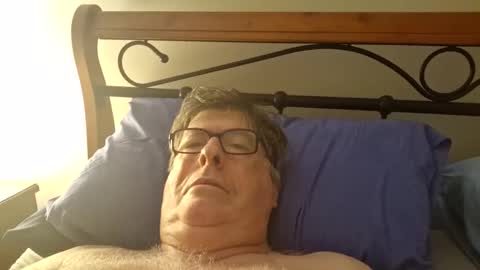 Snapshot of desmon1958 chatting on 02-12-26, 06:36 Desmon1958 online show from 02-12-26, 06:36