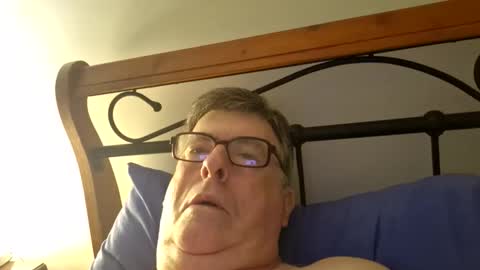 Snapshot of desmon1958 chatting on 02-19-26, 07:10 Desmon1958 online show from 02-19-26, 07:10