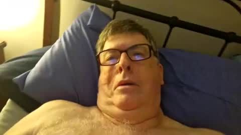 Snapshot of desmon1958 chatting on 02-22-26, 06:28 Desmon1958 online show from 02-22-26, 06:28