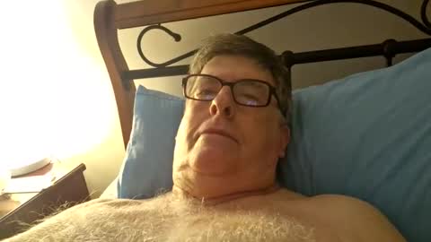 Snapshot of desmon1958 chatting on 03-08-26, 12:31 Desmon1958 online show from 03-08-26, 12:31