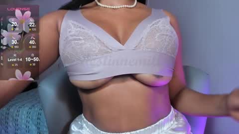 Snapshot of destinnemil chatting on 02-03-25, 11:20 Destinne Mill online show from 02-03-25, 11:20