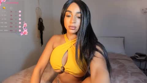 Snapshot of destinnemil chatting on 10-16-25, 02:40 Destinne Mill online show from 10-16-25, 02:40